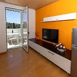 Apartment Vucic Makarska