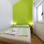 Vucic * Makarska