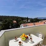 Vucic Apartment Makarska