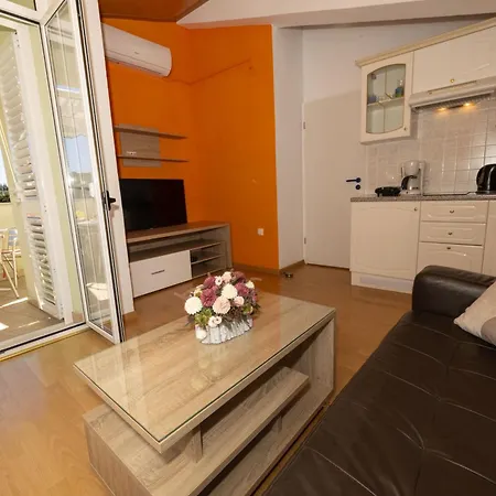 Apartment Vucic Makarska
